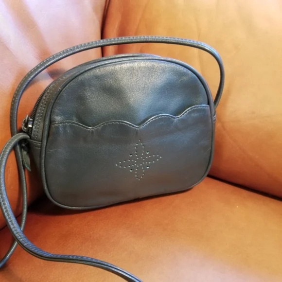 Vintage Handbags - 3/$25 Vintage 80s Shoulder Bag